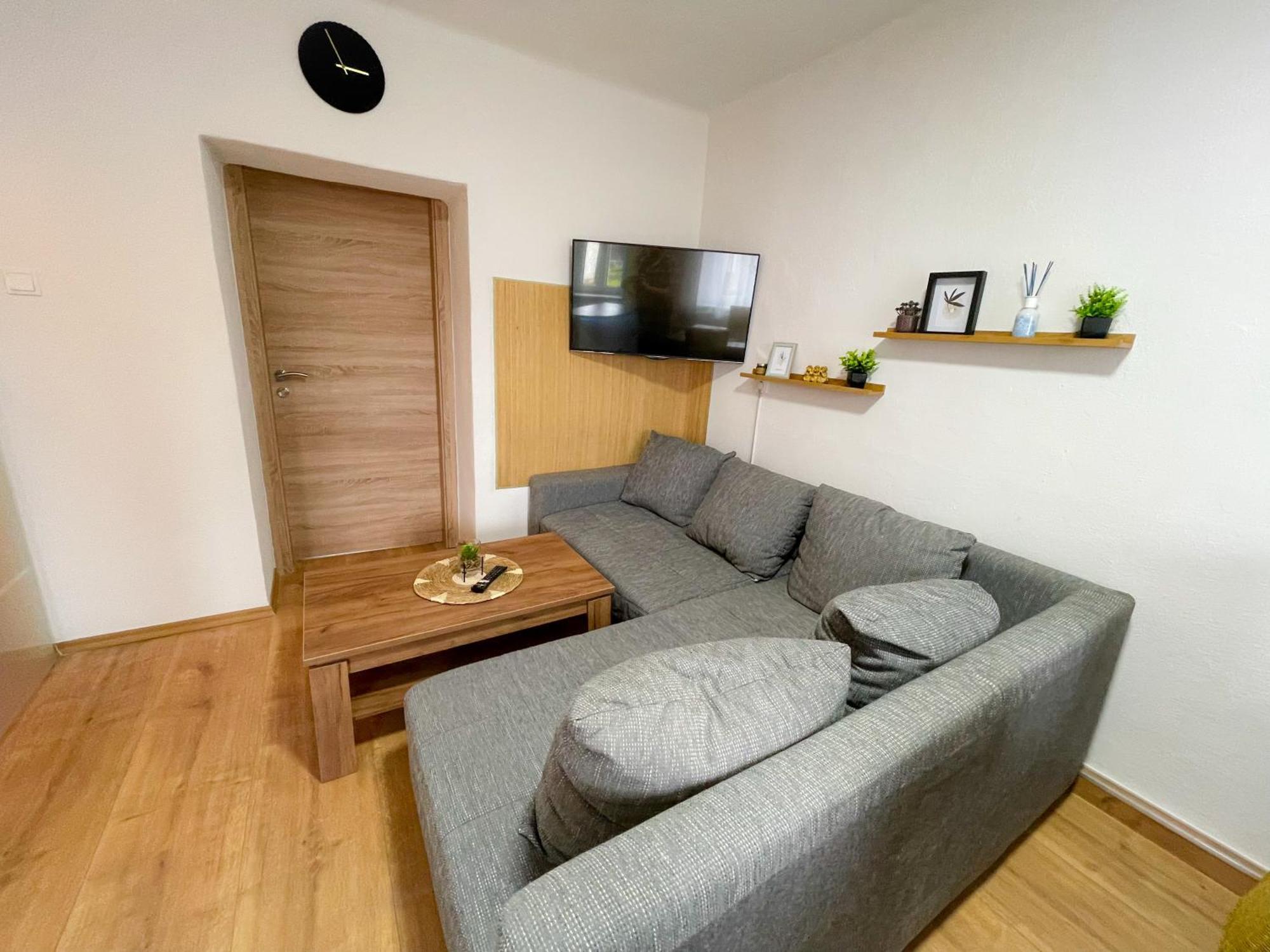 Moderne Ferienwohnung Felbbauer #50 Knittelfeld Eksteriør billede